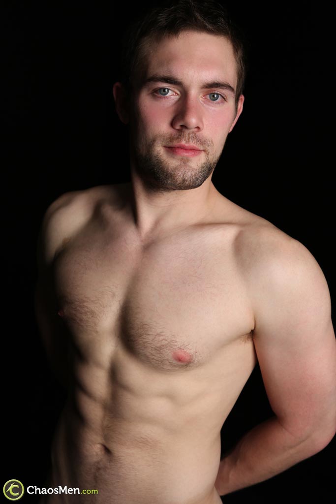 Gay Caucasian model Griffin Barrows unveils his lean body & rubs his boner  