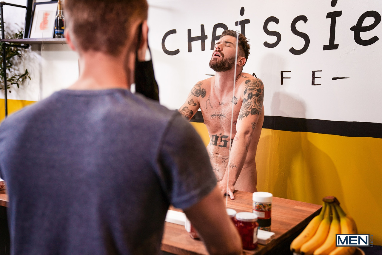 Gay barista Joey Mills gets his ass destroyed by tattooed model Chris Damned  