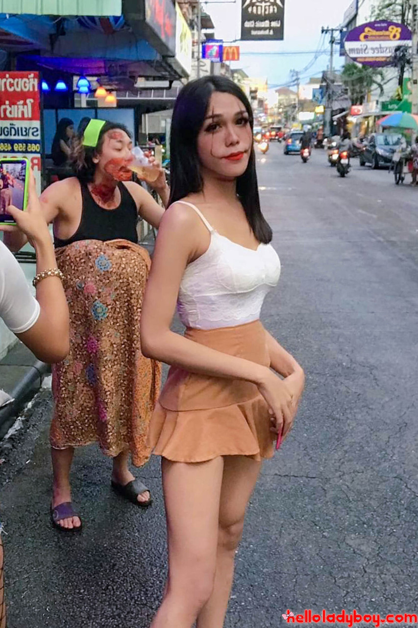 Sexy Asian shemale shows off her perfect body in pretty outfits  